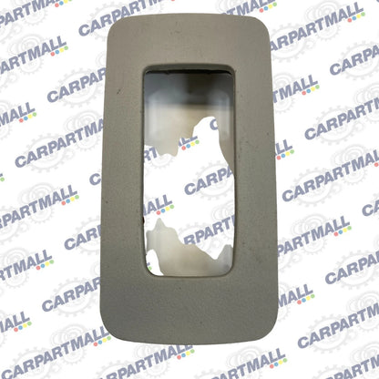 2006 2007 CHRYSLER 300 REAR RIGHT SIDE DOOR WINDOW SWITCH COVER BEZEL 1052530AB
