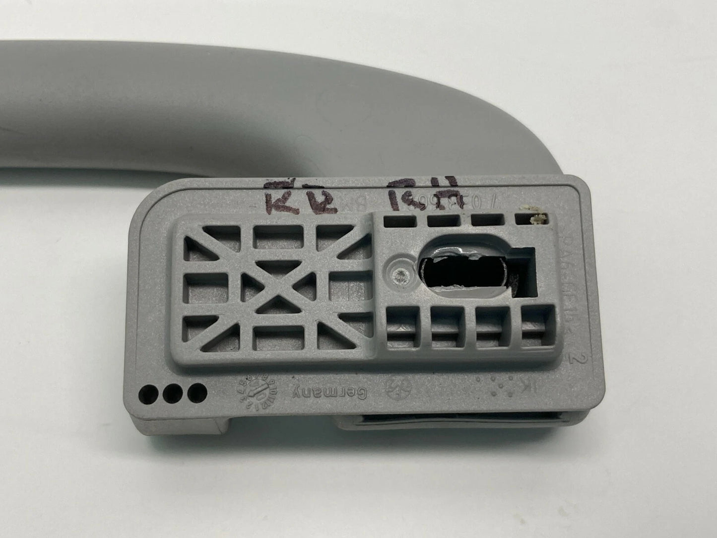 2004-2007 BMW 525I 530I INTERIOR ROOF REAR RIGHT GRAB GRIP HANDLE 7033659 OEM
