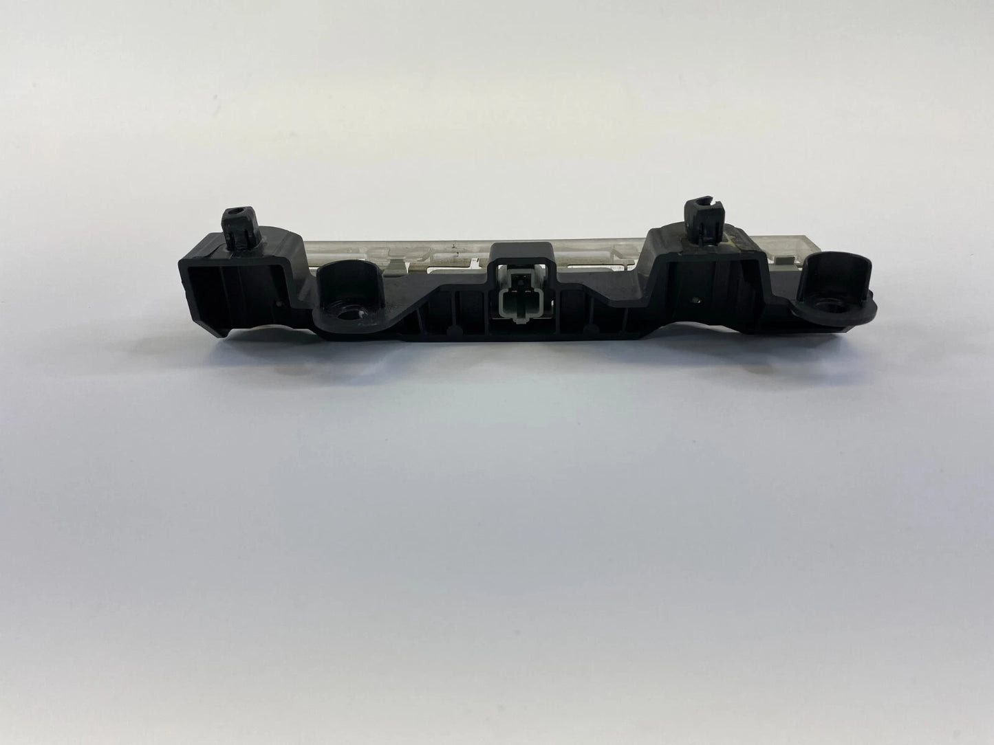 2009 2010 PONTIAC VIBE GT HATCHBACK 3RD THIRD BRAKE LIGHT HIGH MOUNT STOP LAMP