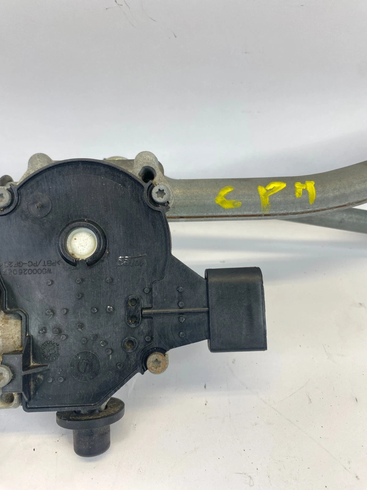 2009 10 11 2012 CHEVROLET TRAVERSE FRONT WINDSHIELD WIPER MOTOR W/ LINKAGE OEM