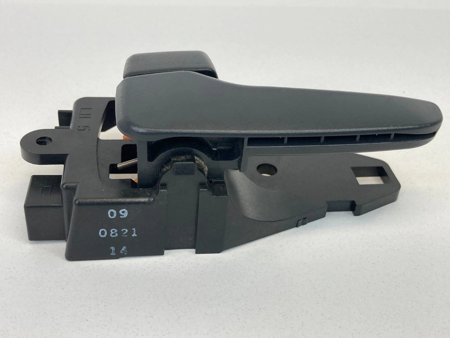 2008-2017 MITSUBISHI LANCER FRONT LEFT DRIVER INNER DOOR HANDLE MN105359 FR LH