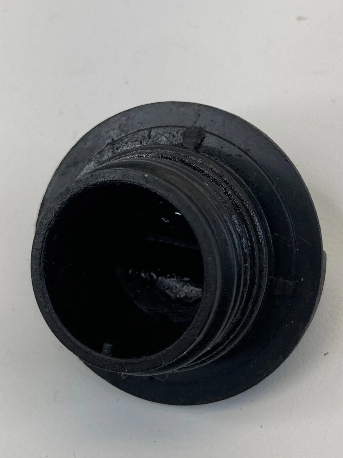 2009-2020 DODGE JOURNEY 2.4L ENGINE OIL FILLER CAP SAE 5W-20 OEM