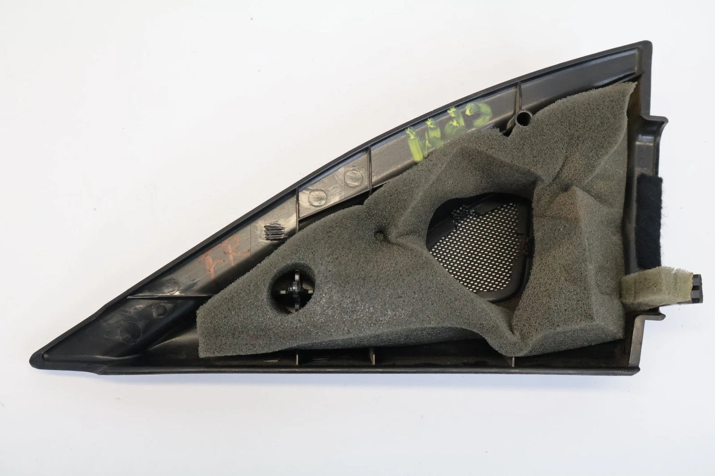 04-06 TOYOTA TUNDRA 01-07 SEQUOIA FRONT RIGHT INNER TWEETER SPEAKER DOOR COVER