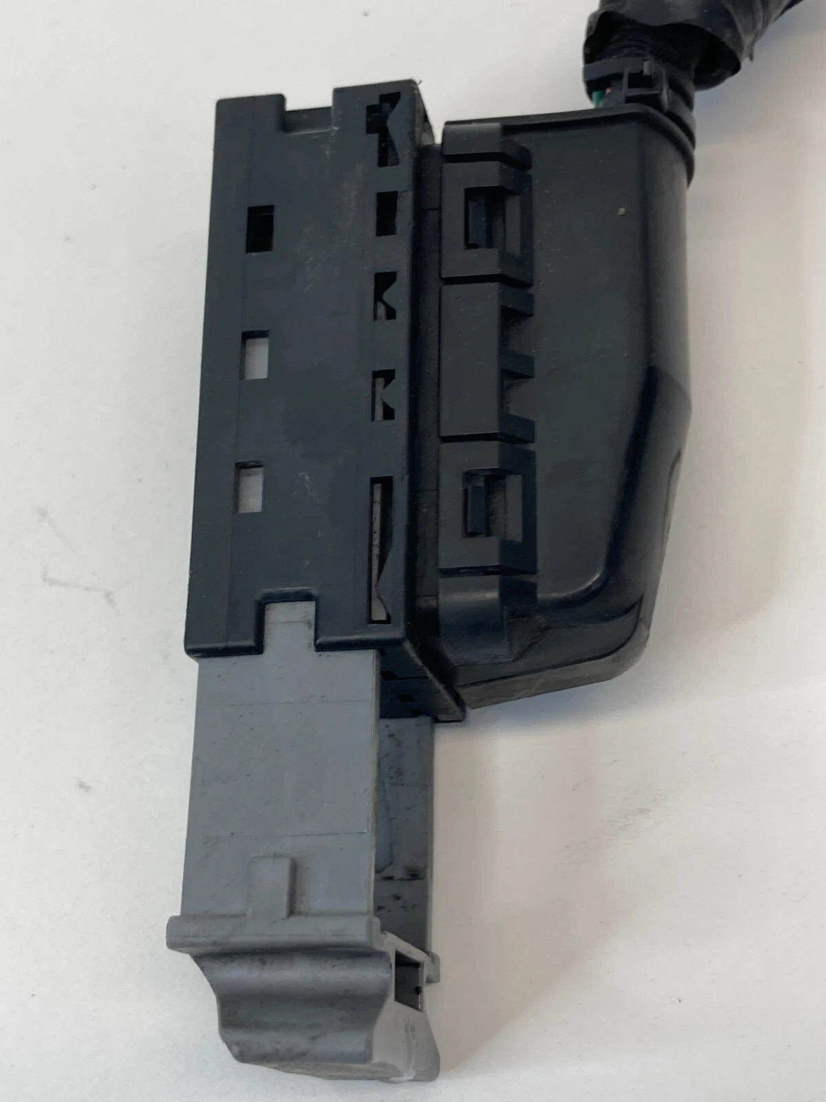 2009 2010 HONDA FIT HATCHBACK 1.5L 16V ABS ANTI LOCK BRAKE PUMP PLUG CONNECTOR