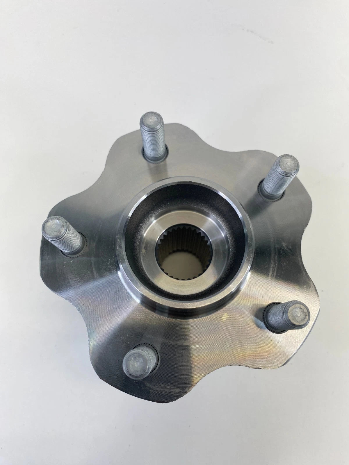 2003-2007 Infiniti G35 Rear Left Or Right Wheel Hub Bearing Assembly