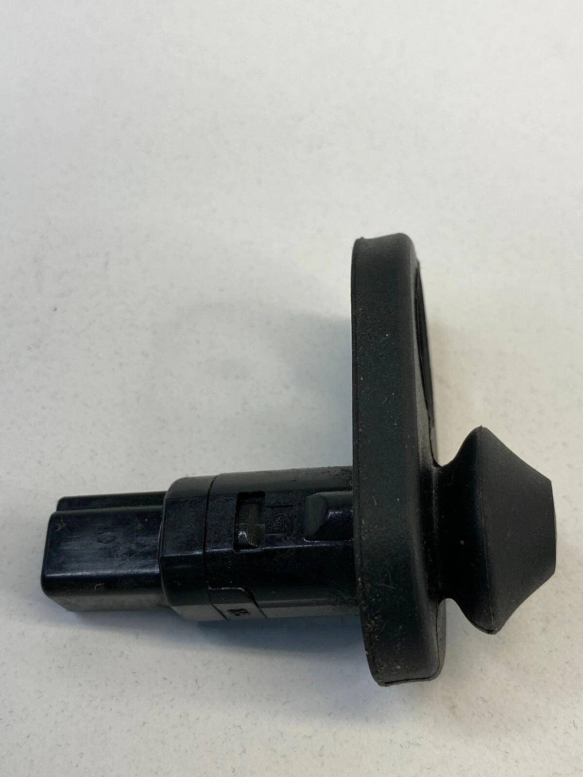 2008-2015 SCION XB BASE SPORT 05-16 SCION TC FRONT RIGHT DOOR AJAR JAMB SWITCH