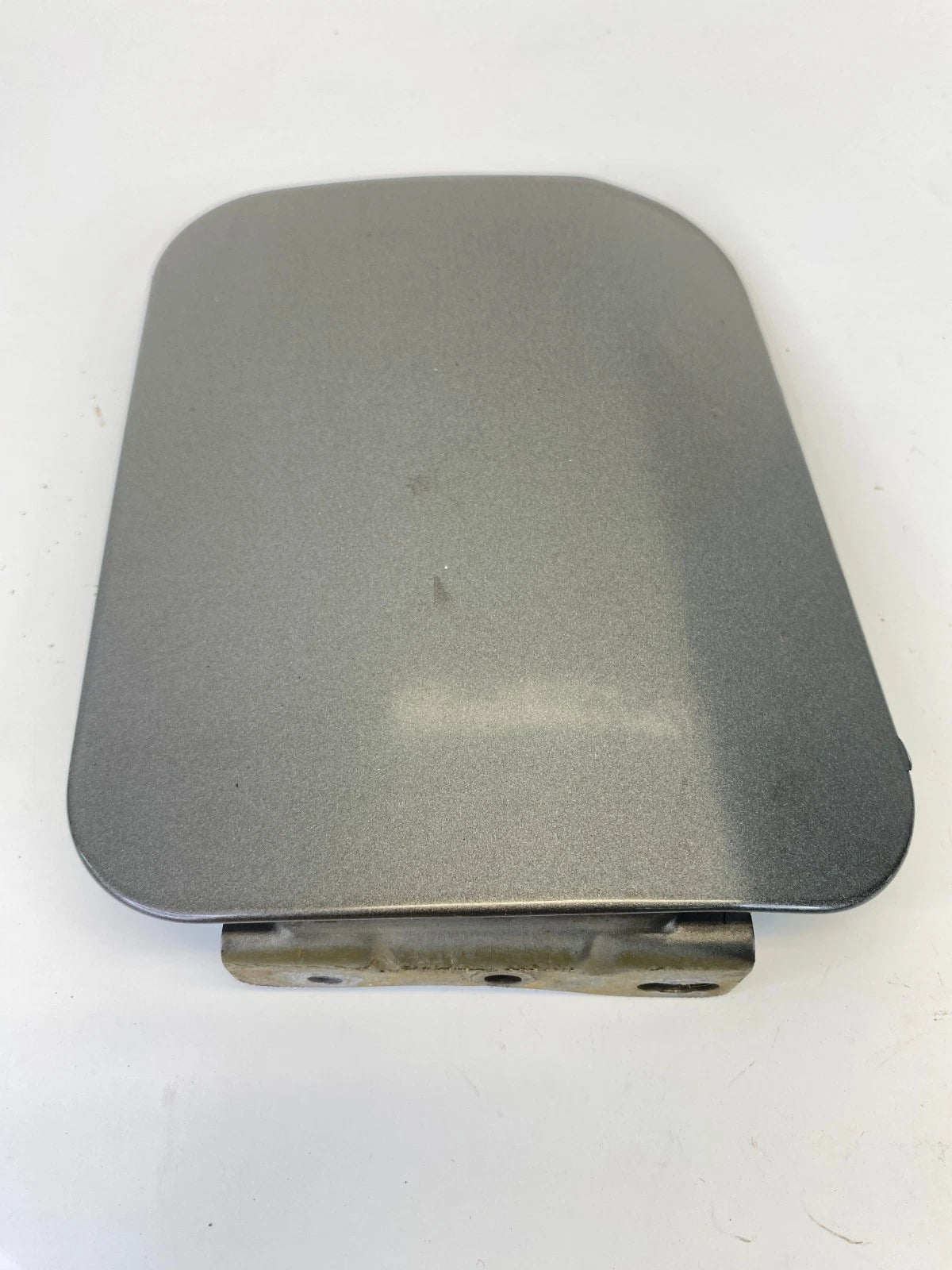2005-2010 CHRYSLER 300 SEDAN FUEL FILLER DOOR GAS TANK CAP COVER LID OEM