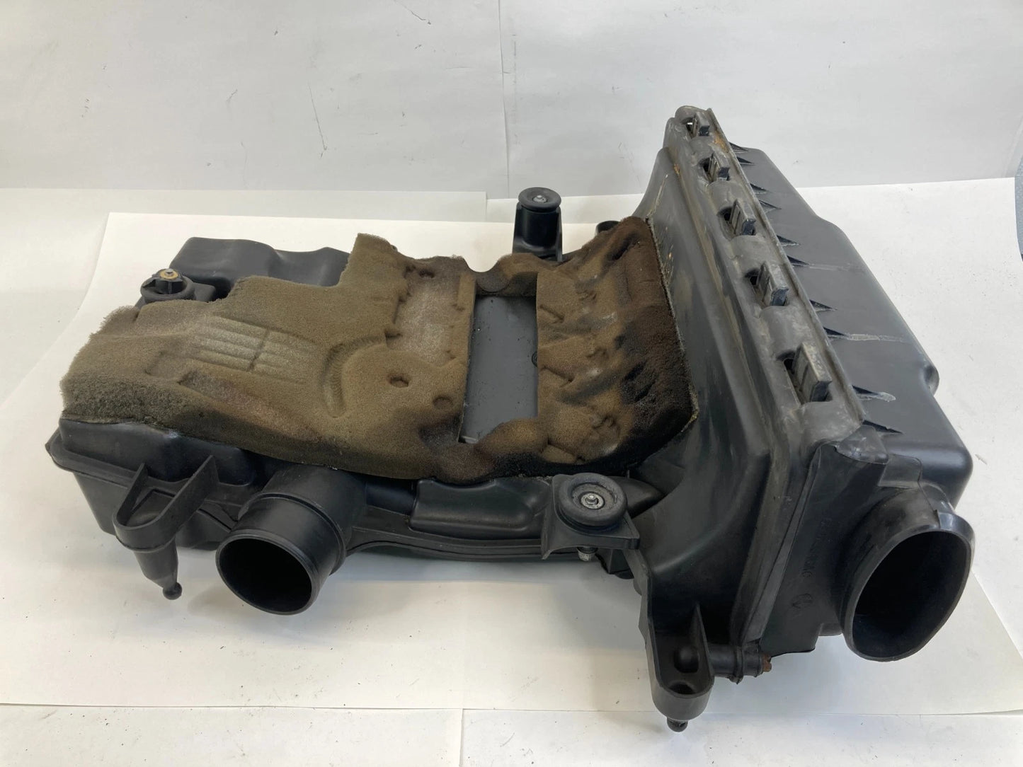 2012-2017 FIAT 500 1.4L AIR INTAKE FILTER BOX HOUSING ASSSEMBLY 68073646AC