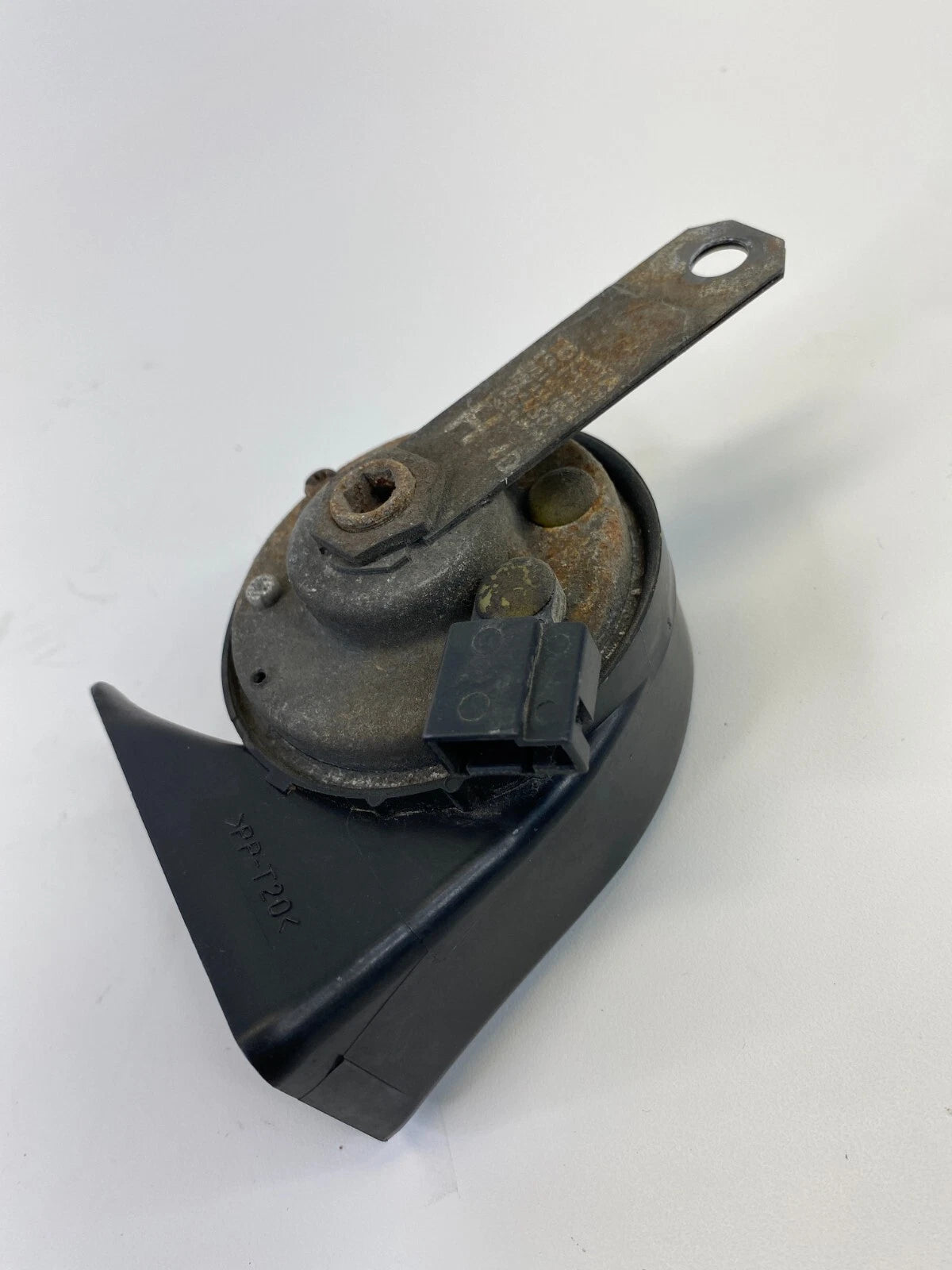 2002 2003 LEXUS ES300 2004-2006 ES330 HIGH NOTE TONE HORN ALARM E9014015 OEM