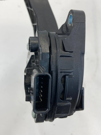 2013-2020 Nissan Pathfinder Accelerator Gas Pedal Throttle 18002-3JA3B OEM