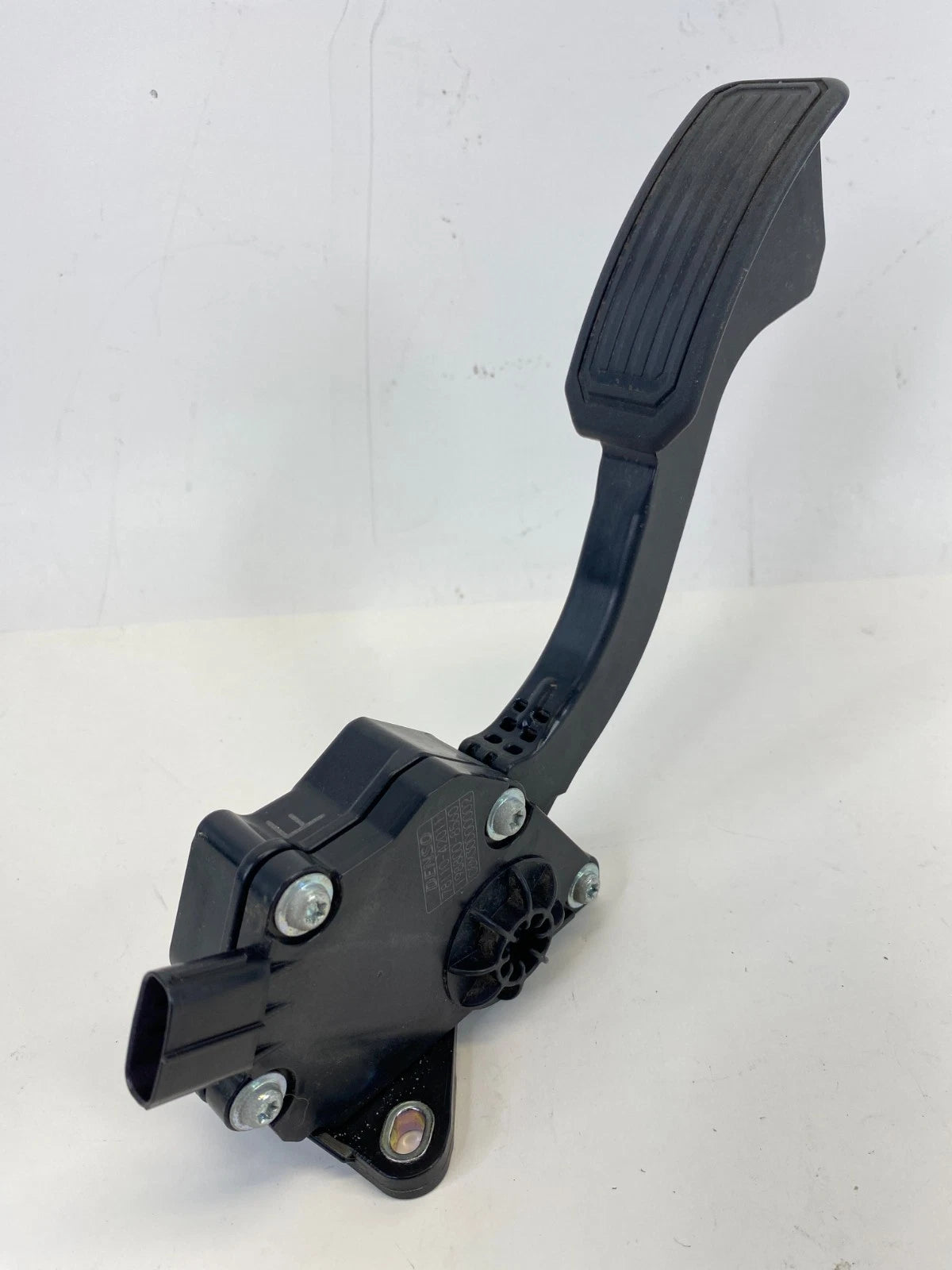 2006-2014 TOYOTA RAV4 ACCELERATOR GAS PEDAL POSITION SENSOR 78110-42011 OEM