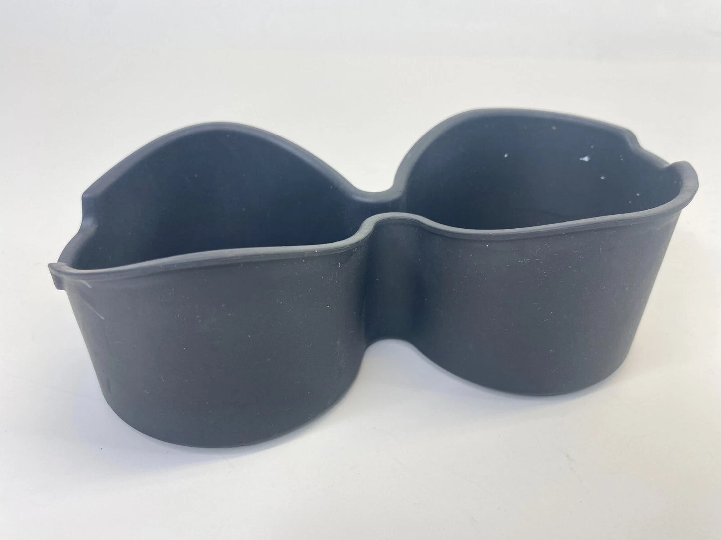 2007-2009 SUZUKI XL-7 XL7 CENTER CONSOLE CUP HOLDER CUPHOLDER MAT INSERT OEM