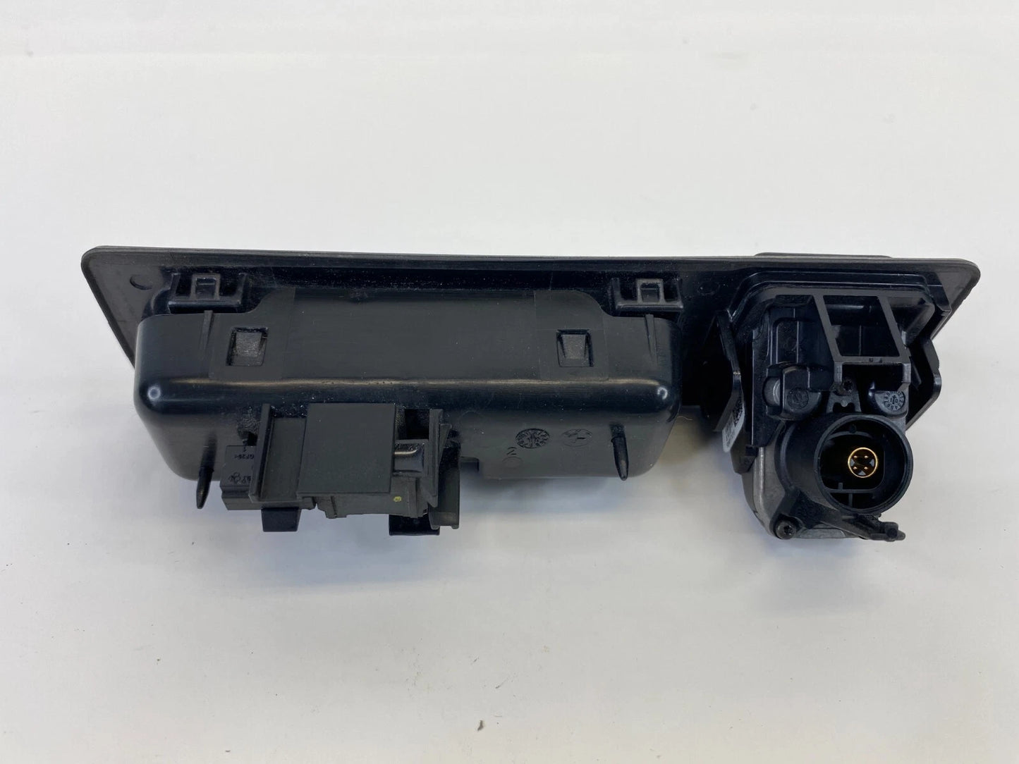 2011-2013 BMW X3 REAR TRUNK TAILGATE OUTER HANDLE SWITCH W/ CAMERA 108229-10 OEM