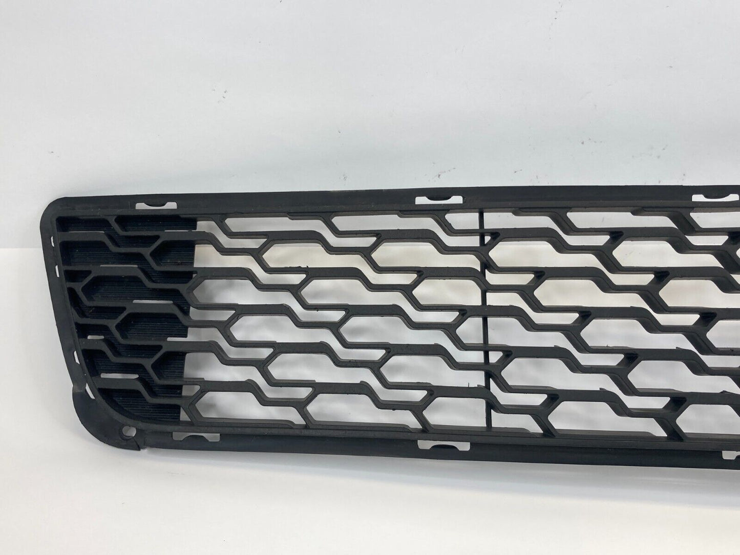 2011 2012 2013 Kia Forte Front Bumper Lower Center Grill Grille 86522-1M600 OEM