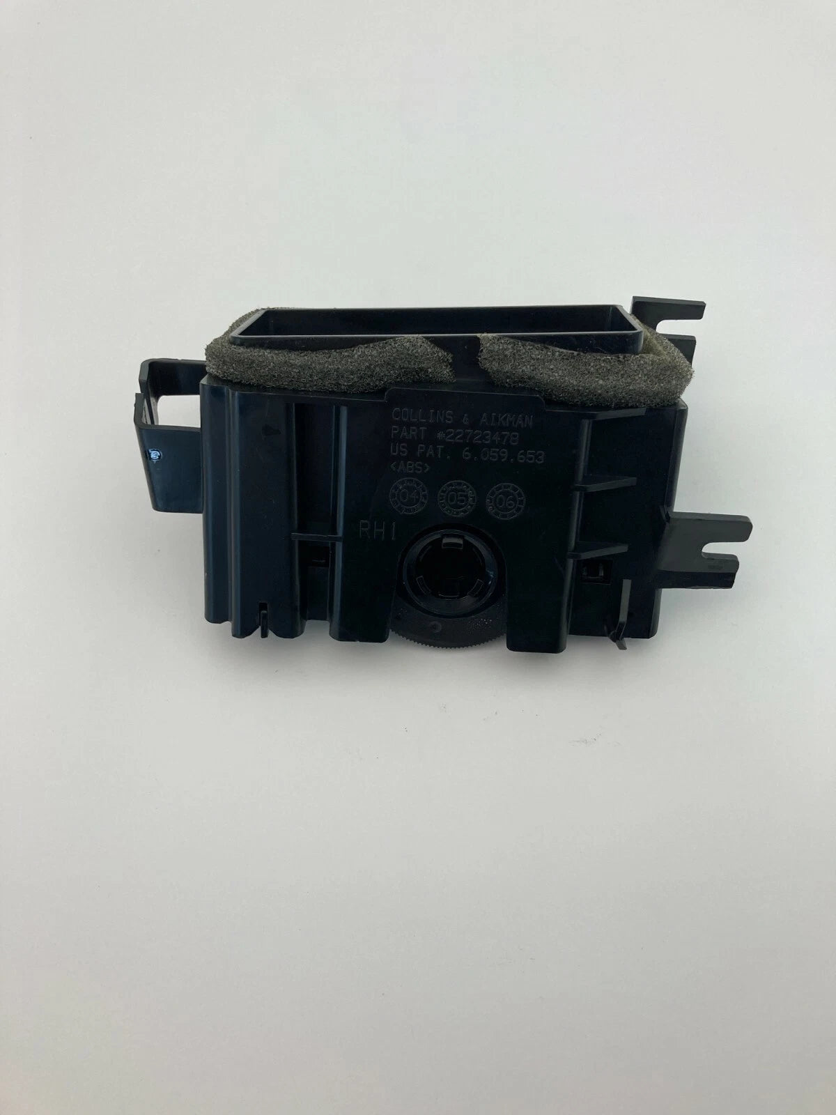 2005-2010 CHEVROLET COBALT FRONT RIGHT PASSENGER SIDE A/C HEATER AIR VENT OEM
