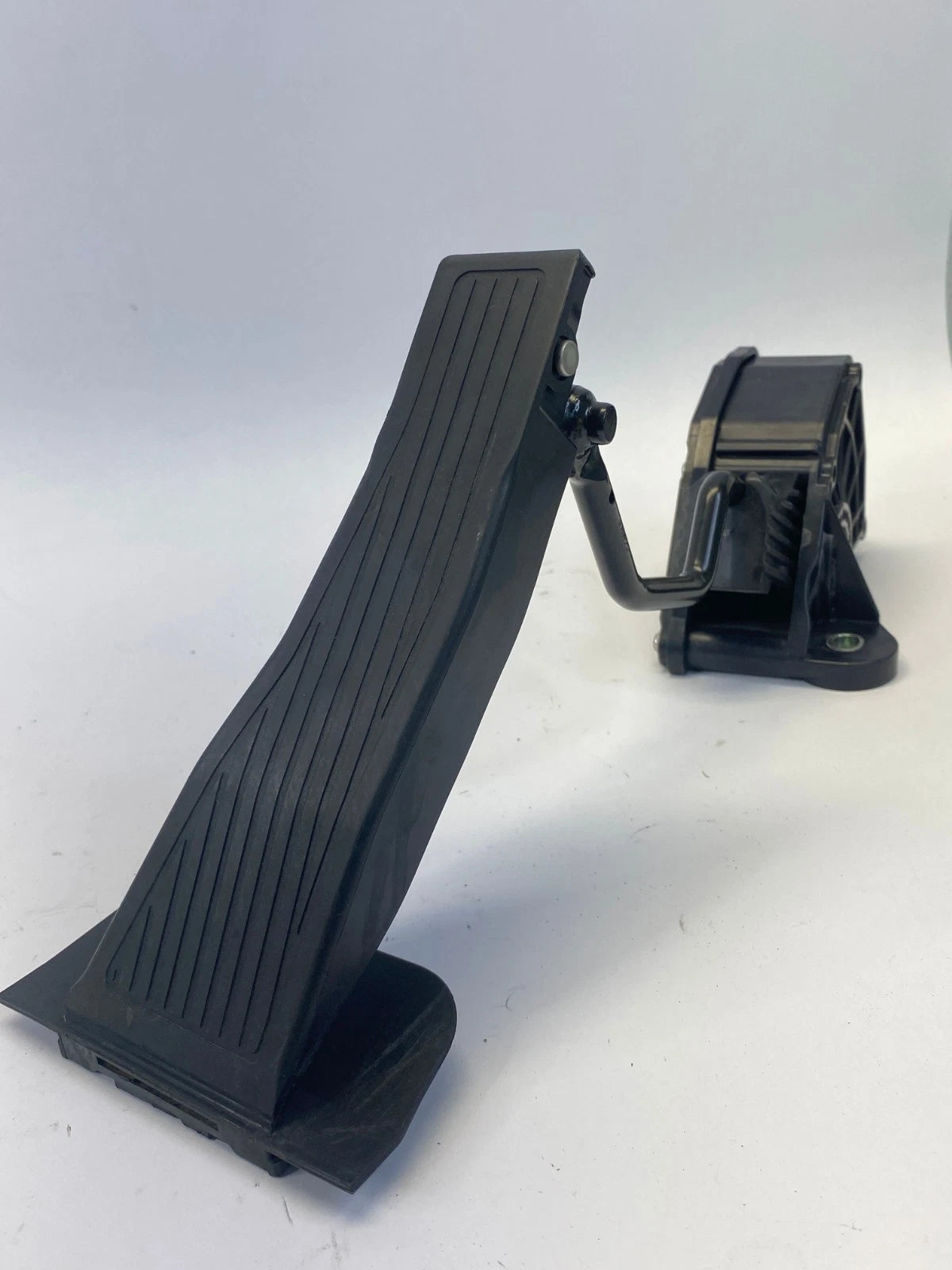 2009-2011 HONDA CIVIC THROTTLE ACCELERATOR GAS PEDAL ASSEMBLY DRIVER OEM FACTORY