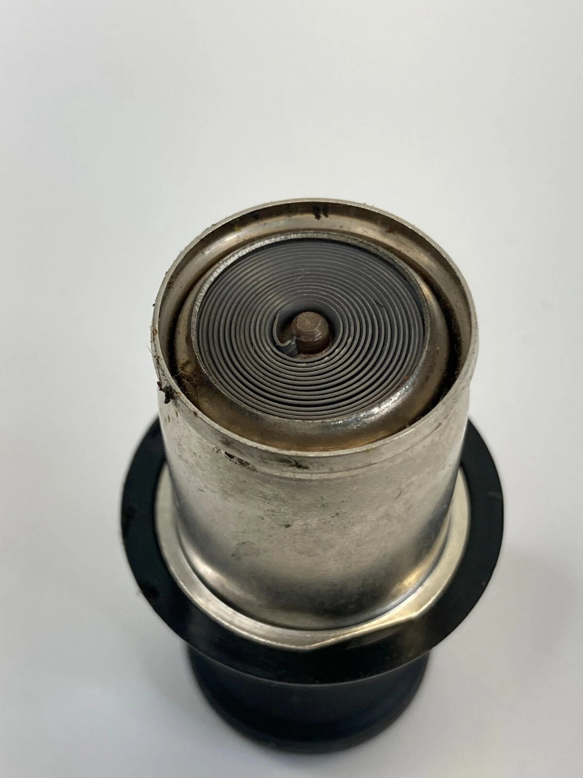 2013-2016 FORD FUSION POWER OUTLET SOCKET LIGHTER CIGARETTE OEM