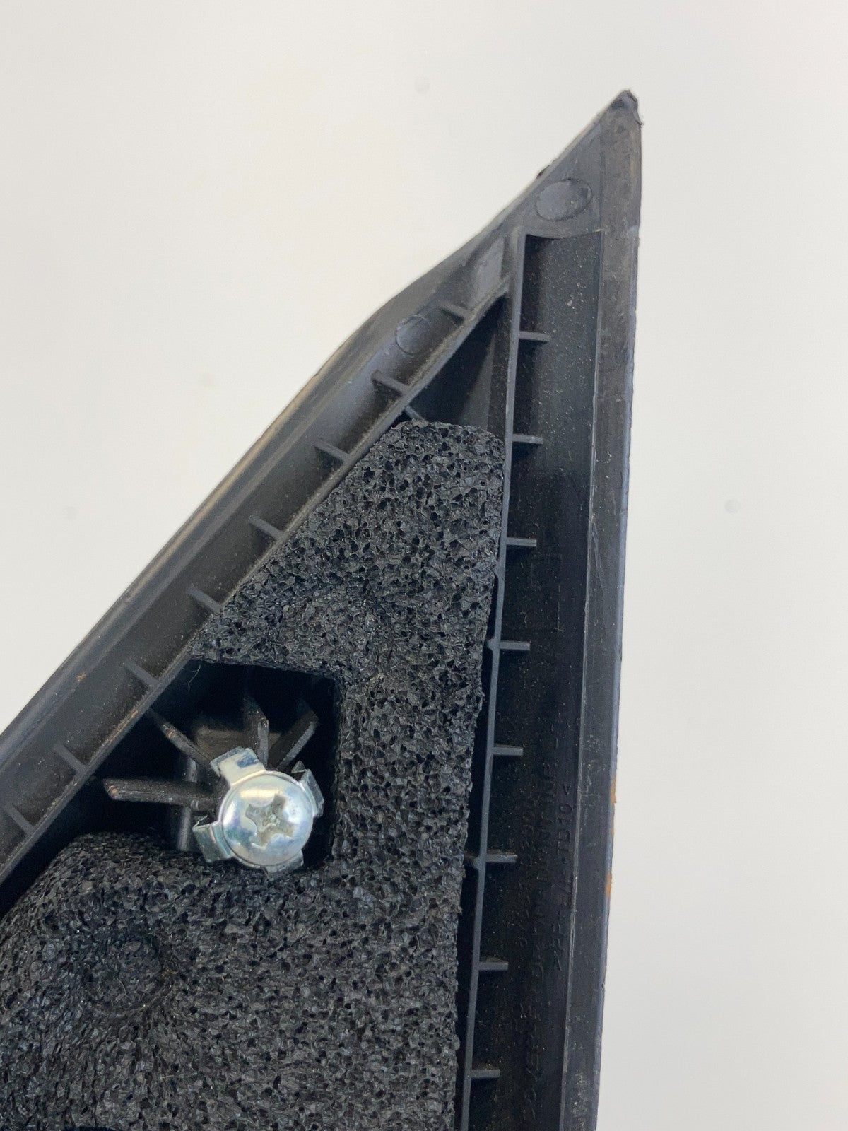 2014-2019 Kia Soul Front Left Driver Side Interior Door Mirror Corner Cover OEM