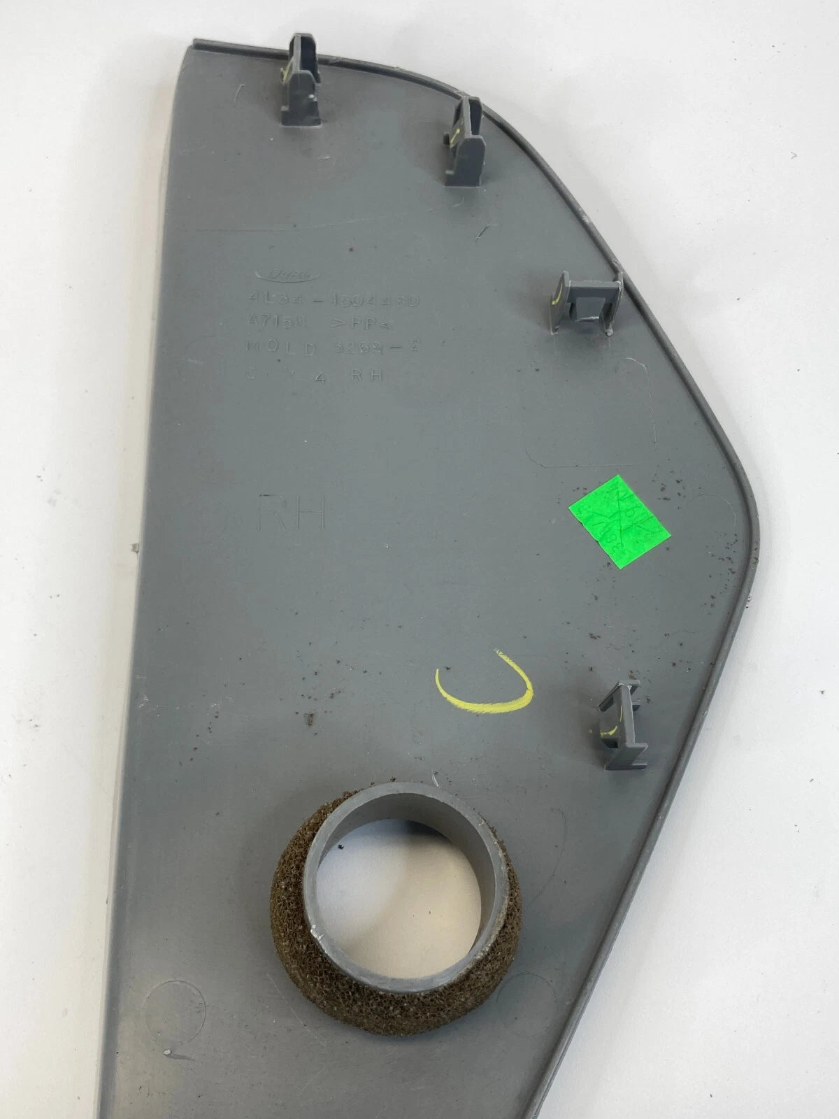 2004-2008 FORD F-150 F150 RIGHT SIDE DASH END CAP COVER 4L34-1504480 OEM