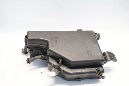 2004-2009 TOYOTA PRIUS UNDER HOOD FUSE RELAY JUNCTION BOX FRONT LEFT 82730-47300