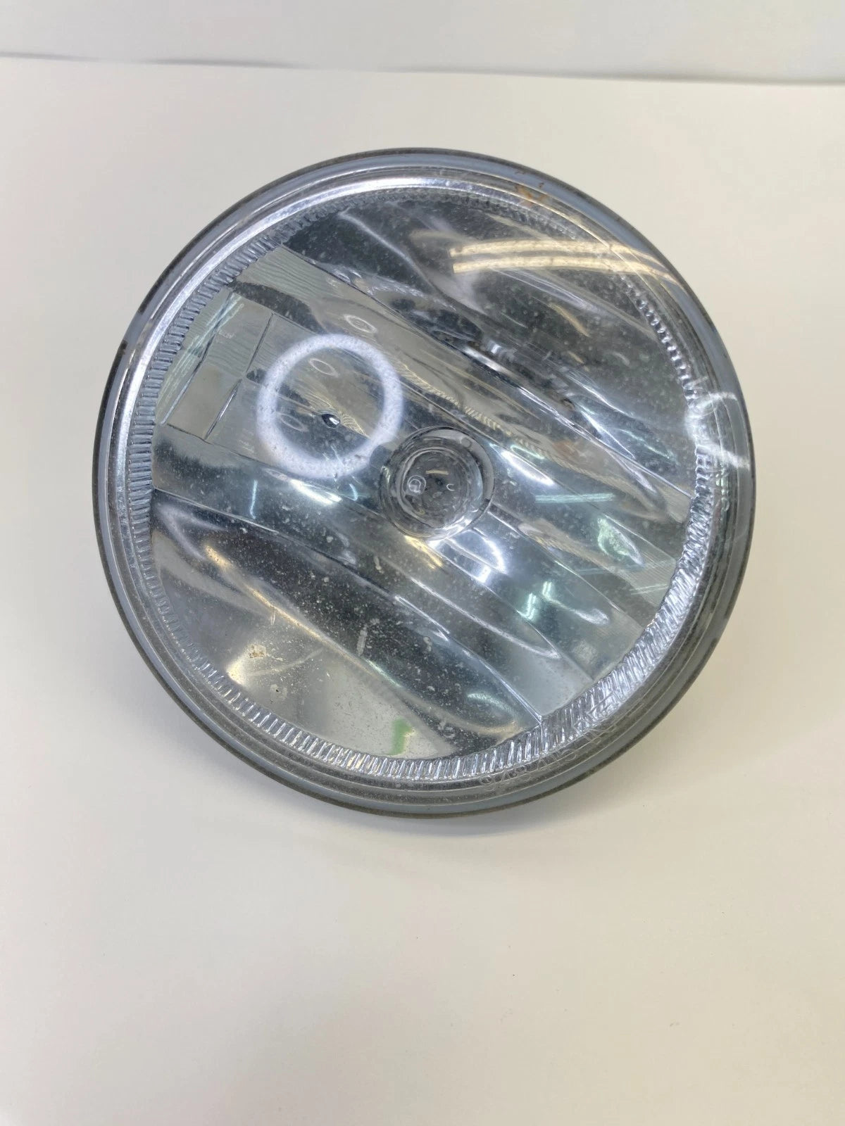 2007-2010 FORD ESCAPE FRONT BUMPER RIGHT PASSENGER SIDE FOG LIGHT LAMP OEM