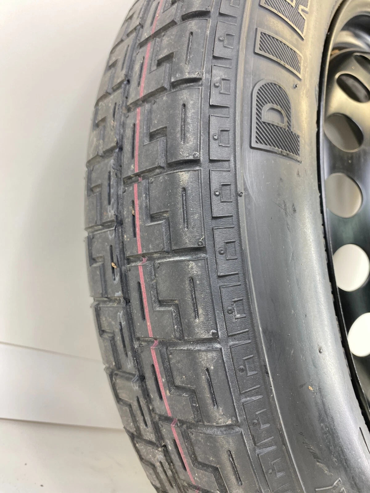 2004-2010 VOLVO S40 06-13 C70 08-13 C30 SPARE TIRE COMPAT DONUT T125/85R16 16"