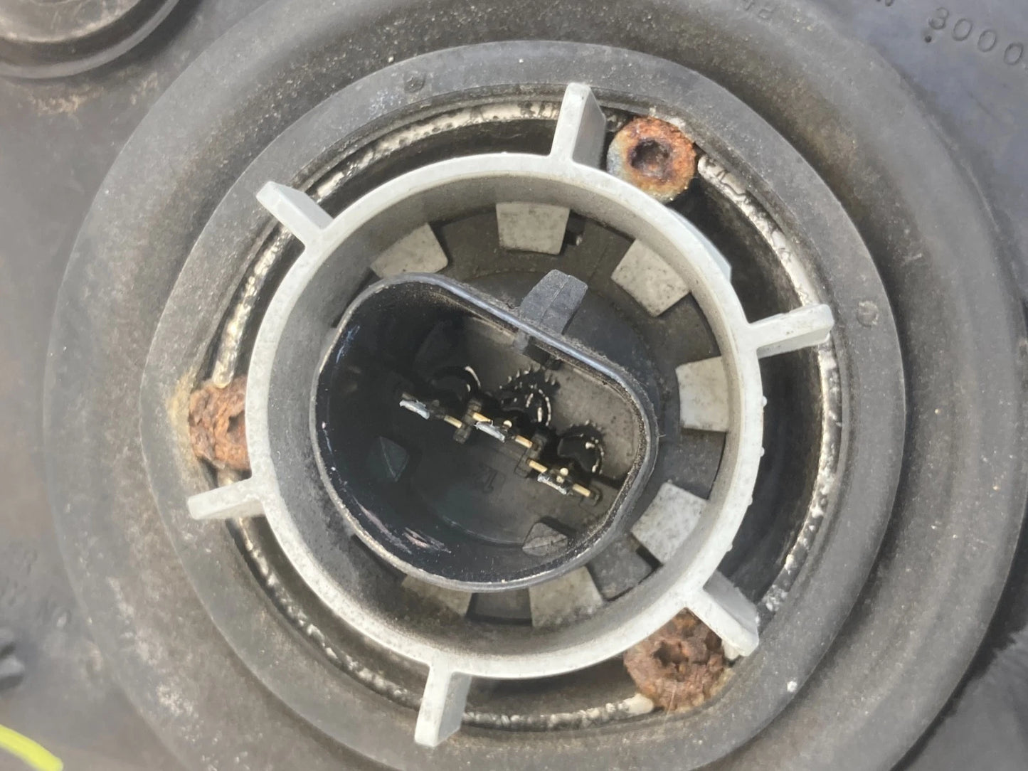 2005-2007 JEEP LIBERTY FRONT RH PASSENGER SIDE HEADLIGHT LAMP ASSEMBLY UNIT OEM