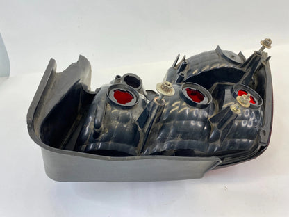 1999-2004 FORD MUSTANG REAR RIGHT SIDE TAIL LIGHT LAMP XR33-13B504-A OEM