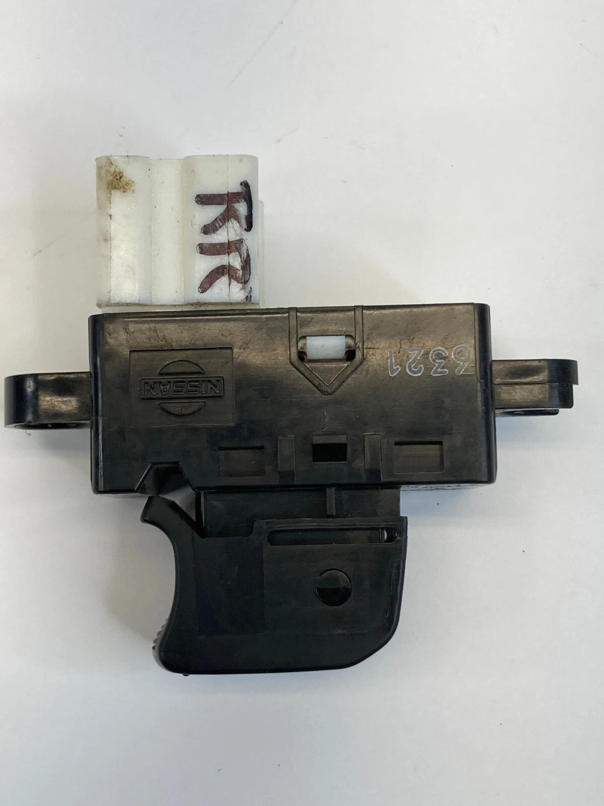 2004-2008 NISSAN MAXIMA REAR RIGHT BACK DOOR WINDOW CONTROL SWITCH BUTTON OEM