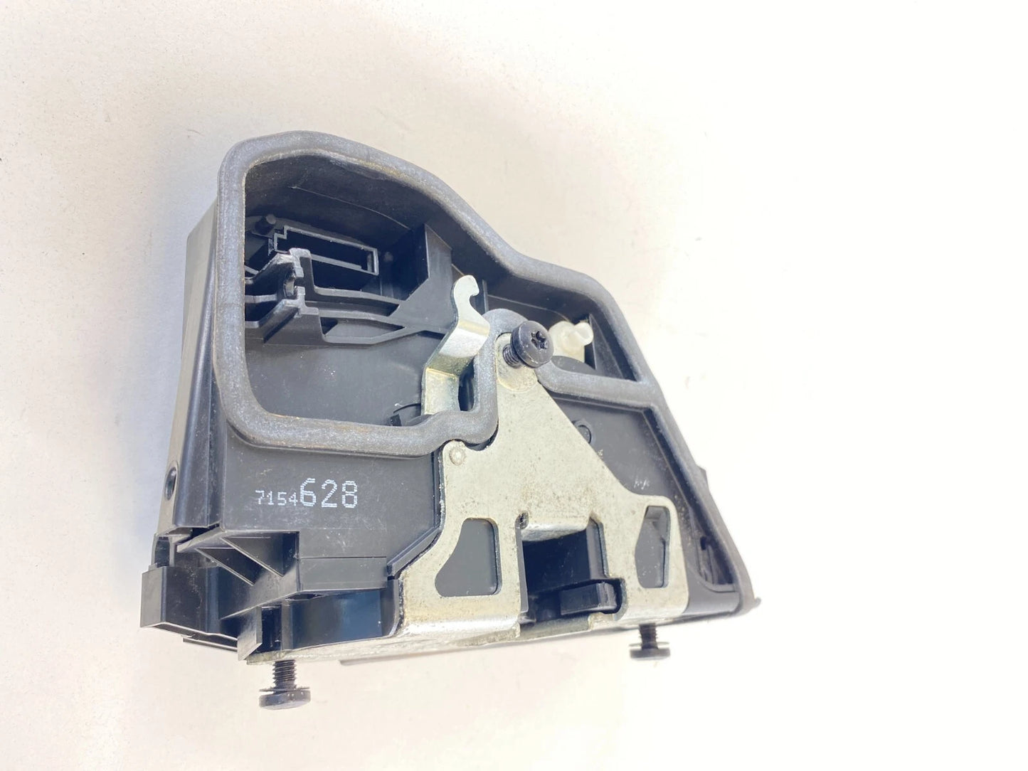 04-07 BMW 530I 525I FRONT RIGHT PASSENGER SIDE DOOR LOCK LATCH ACTUATOR 7154628