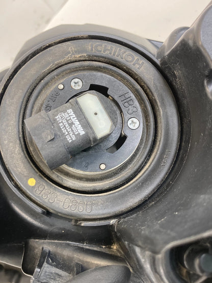 2008-2010 SCION XB FRONT RIGHT PASSENGER HEADLIGHT HEADLAMP HALOGEN ASSEMBLY OEM