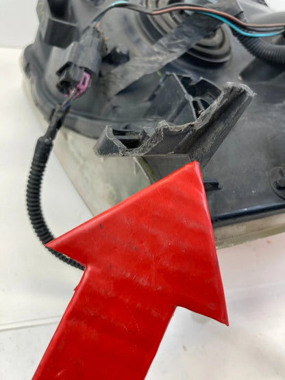 2007-2014 GMC YUKON FRONT RIGHT PASSENGER HEADLIGHT HEADLAMP 16532814 OEM