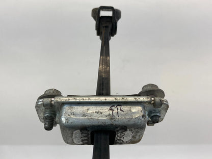 2008 2009 2010 SATURN VUE FRONT RIGHT SIDE DOOR CHECK STOP STOPPER DETENT OEM