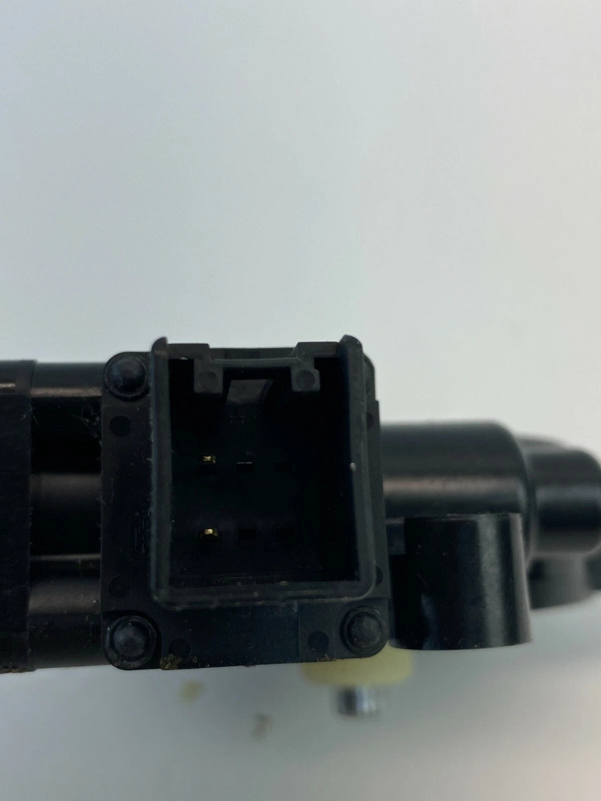 09-17 MAZDA 6 10-13 MAZDA 3 SEDAN REAR RIGHT SIDE DOOR POWER WINDOW MOTOR OEM