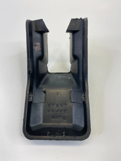 04-08 NISSAN MAXIMA FRONT RIGHT SEAT FRONT LEFT SIDE TRACK END COVER 87507-7Y000