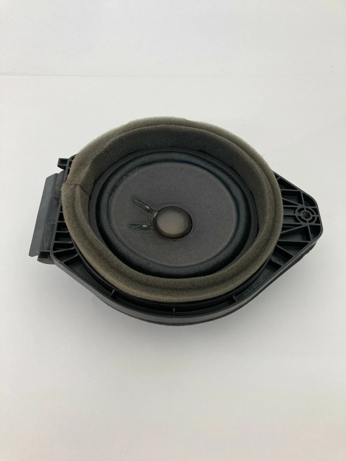 2009 2010 SATURN OUTLOOK REAR RIGHT SIDE DOOR SOUND SYSTEM AUDIO SPEAKER OEM