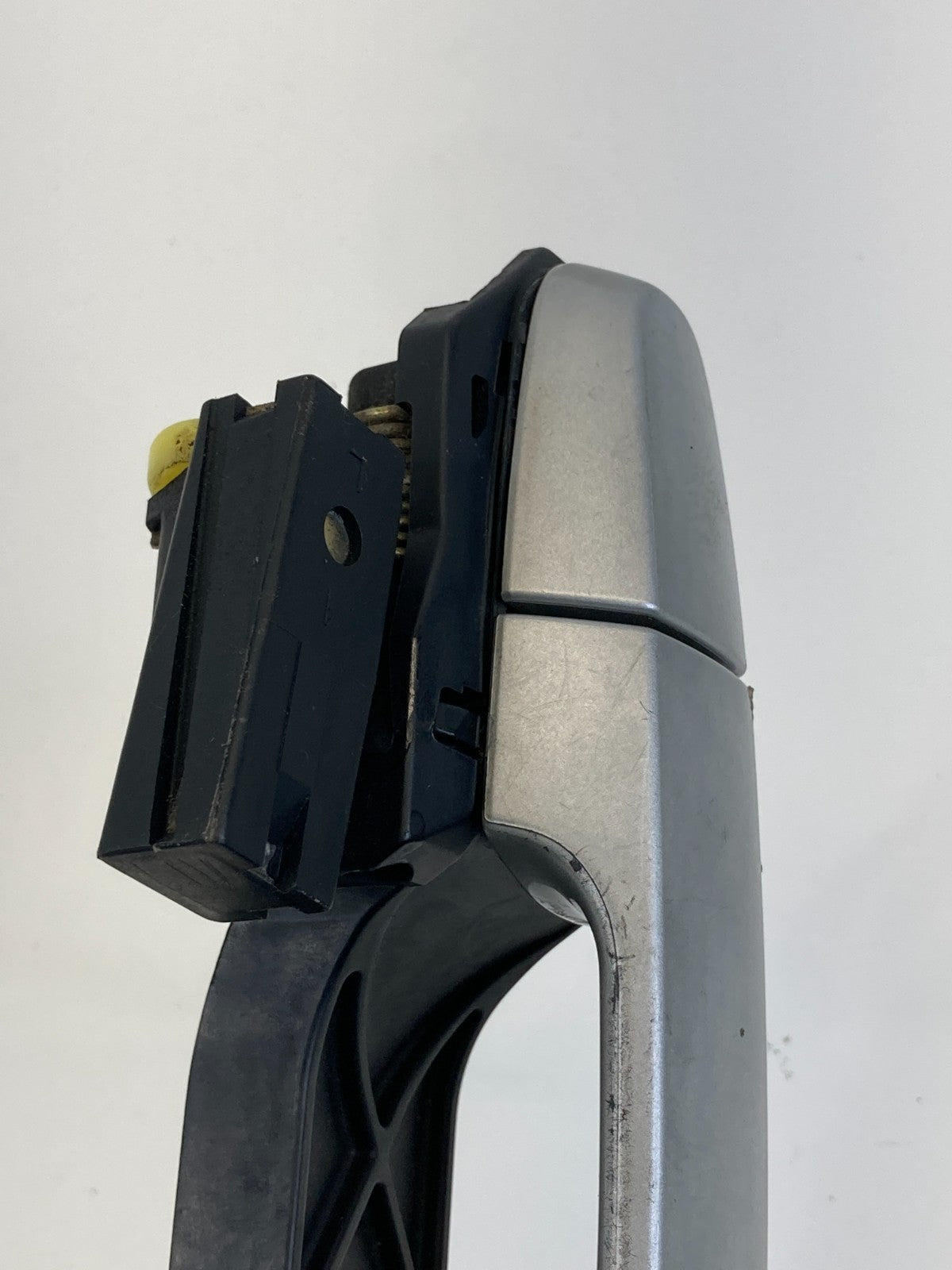 2002 03 04 05 2006 Toyota Camry Rear Left Side Exterior Outer Door Handle