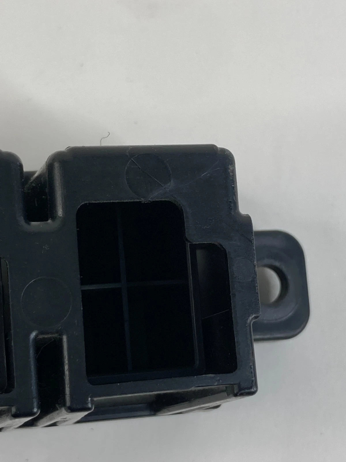 13-20 ALTIMA MAXIMA SENTRA FR LH DASH TRUNK TRACTION OFF CONTROL SWITCH W/BLANKS