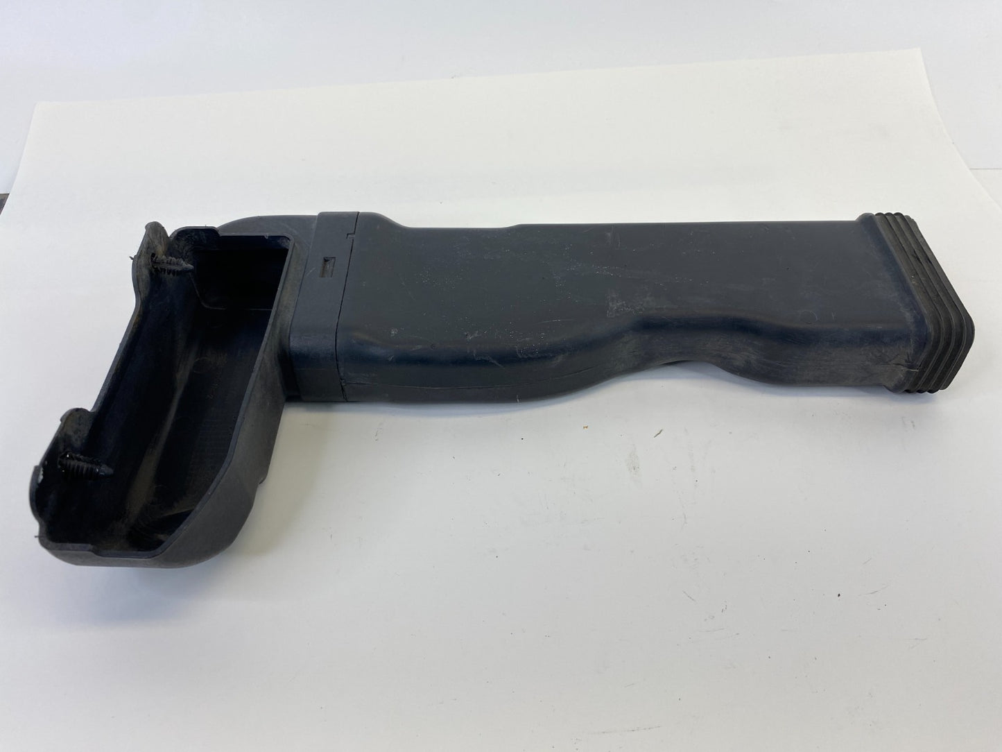 2012-2017 Hyundai Accent 1.6L L4 Air Cleaner Intake Duct Tube Hose 28212-1R100