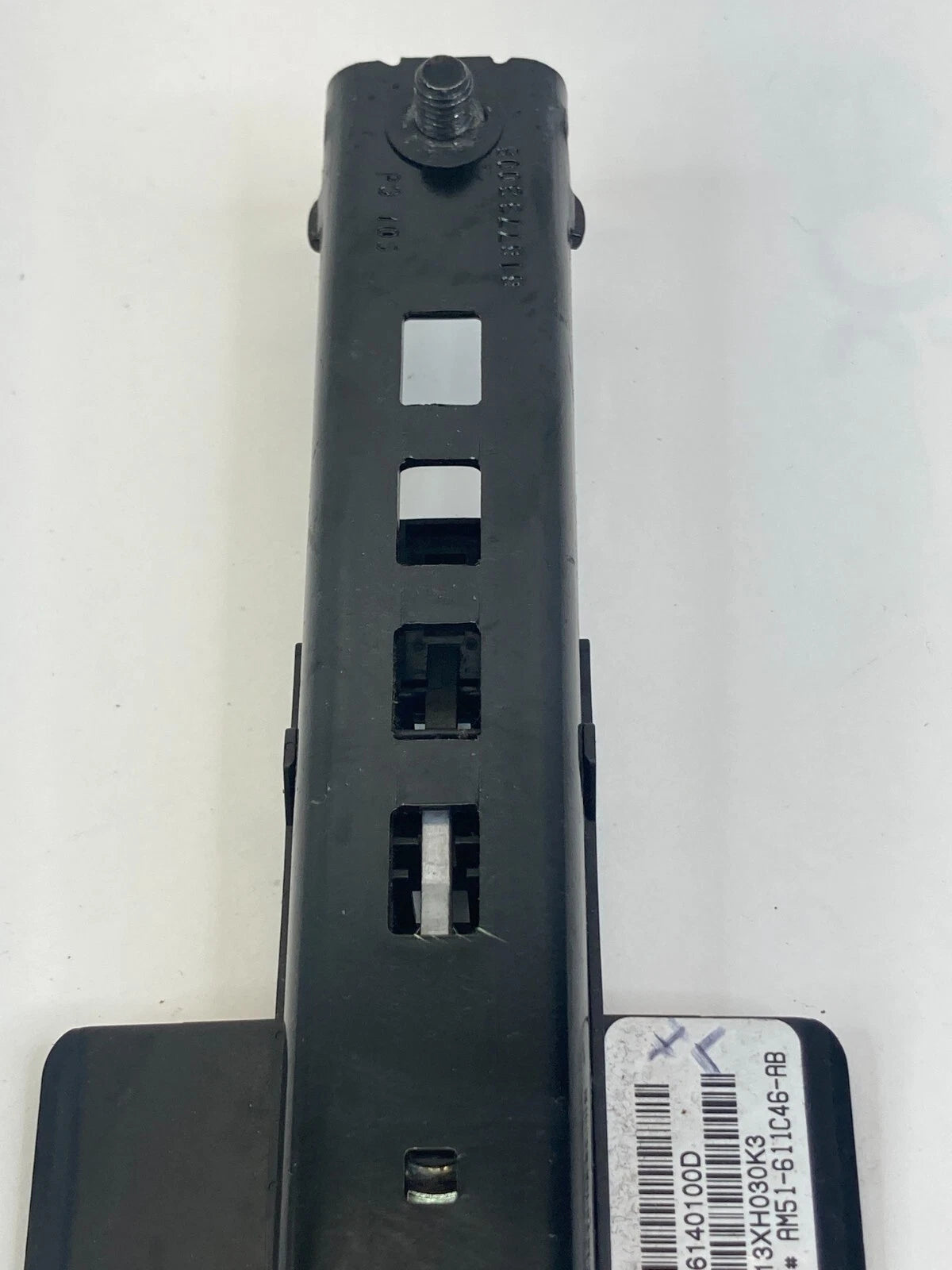 2012-2018 FORD FOCUS FRONT LEFT SIDE SEAT BELT HEIGHT ADJUSTER AM51611C46AB OEM