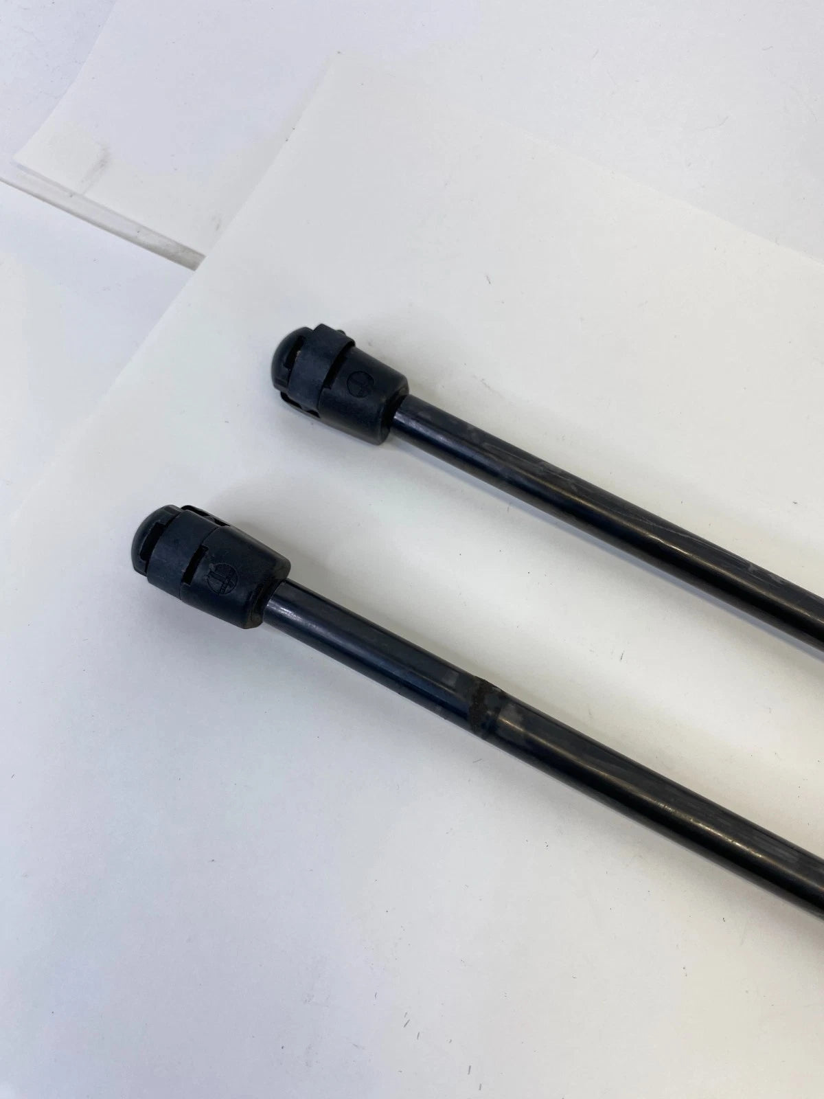 11-15 FORD EXPLORER RR TRUNK LIFTGATE SUPPORT STRUTS PAIR SET 2 098001-0630N OEM
