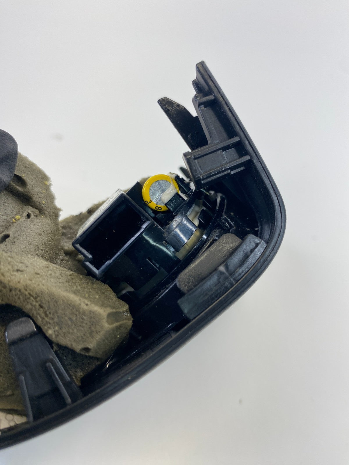 11-17 Buick Regal Front Left Door Panel Inner Speaker Cover W/ Tweeter 13240950