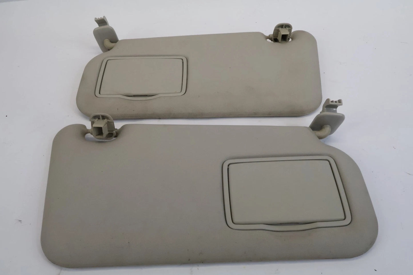 2011-2014 MAZDA2 MAZDA 2 ROOF SUNVISOR SUN VISOR SHADE W/ MIRROR PAIR SET OEM