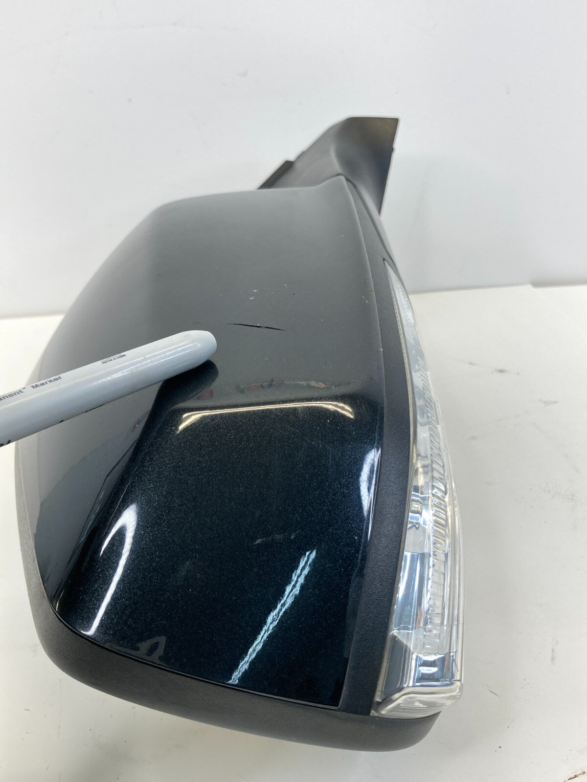 2010-2012 Buick LaCrosse Right Side View Power Mirror Assy w /Turn Signal OEM