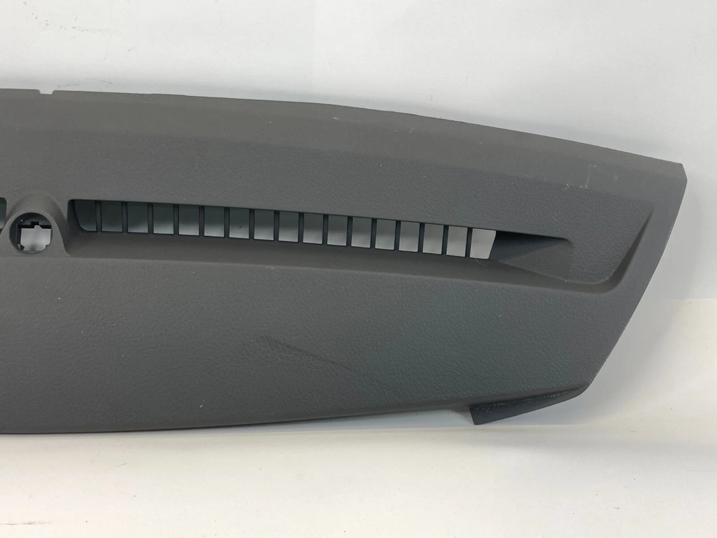 07-11 TOYOTA CAMRY UPPER DASH DEFROSTER VENT GRILL TRIM PANEL 55981-06010 OEM