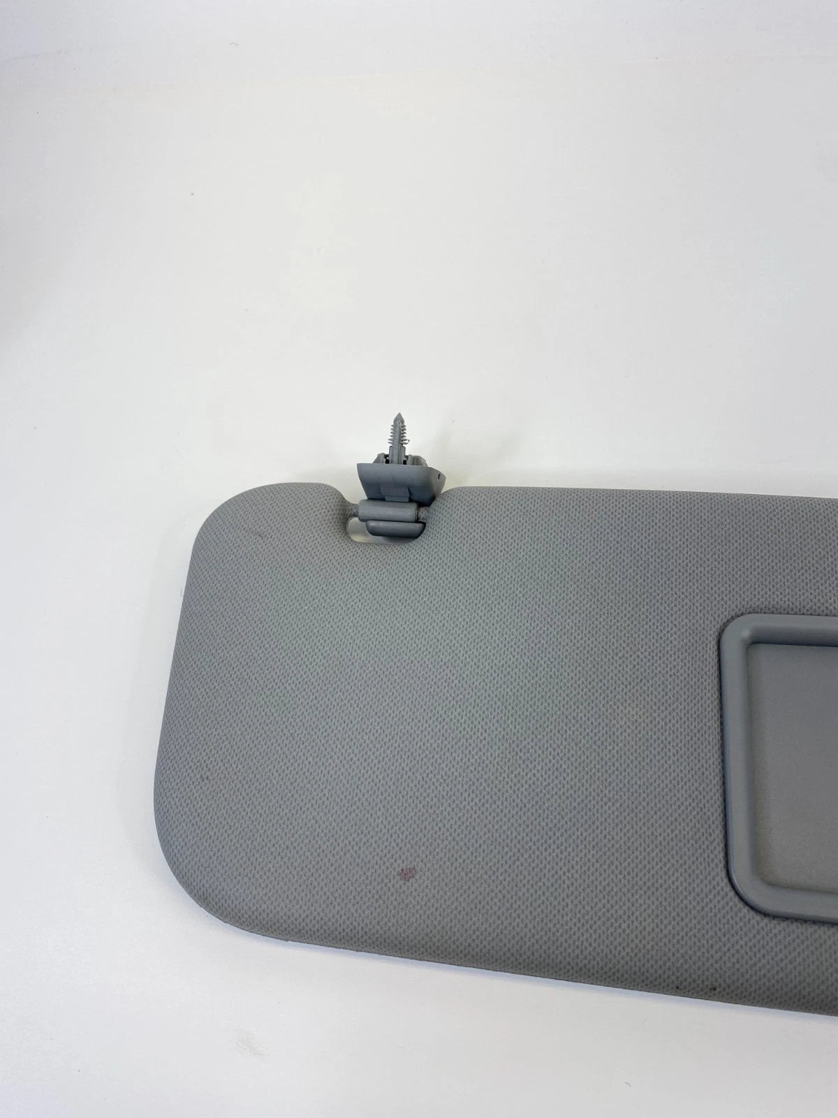 2014-2017 HYUNDAI ACCENT ROOF RIGHT PASSENGER SIDE SUNVISOR SUN VISOR SHADE