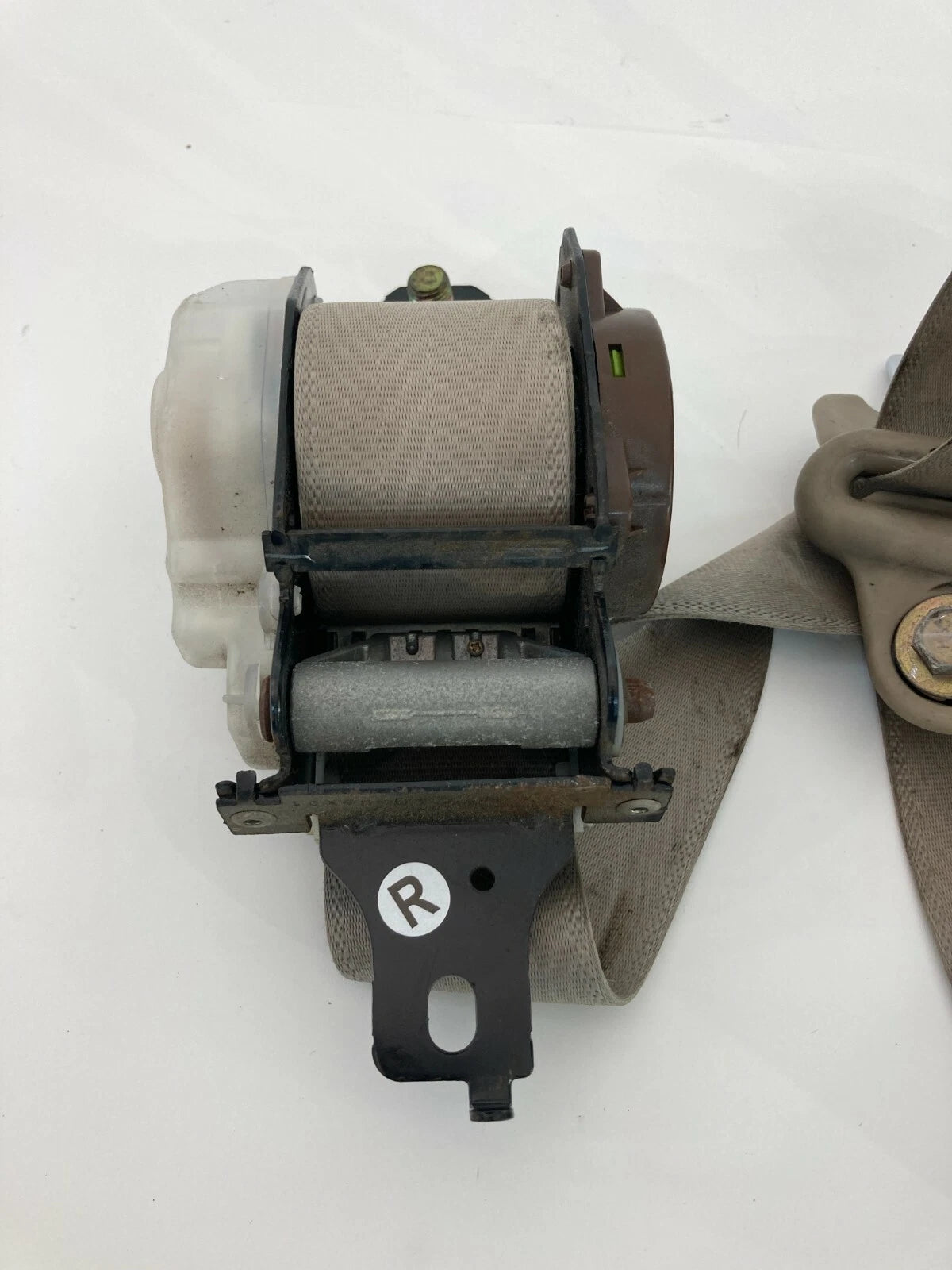 1997-2001 ACURA INTEGRA SEDAN FRONT RIGHT PASSENGER SEAT BELT RETRACTOR OEM