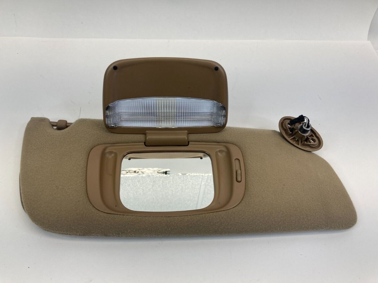 1999-2004 Jeep Grand Cherokee Right Side Sunvisor Sun Visor Shade W/ Light OEM