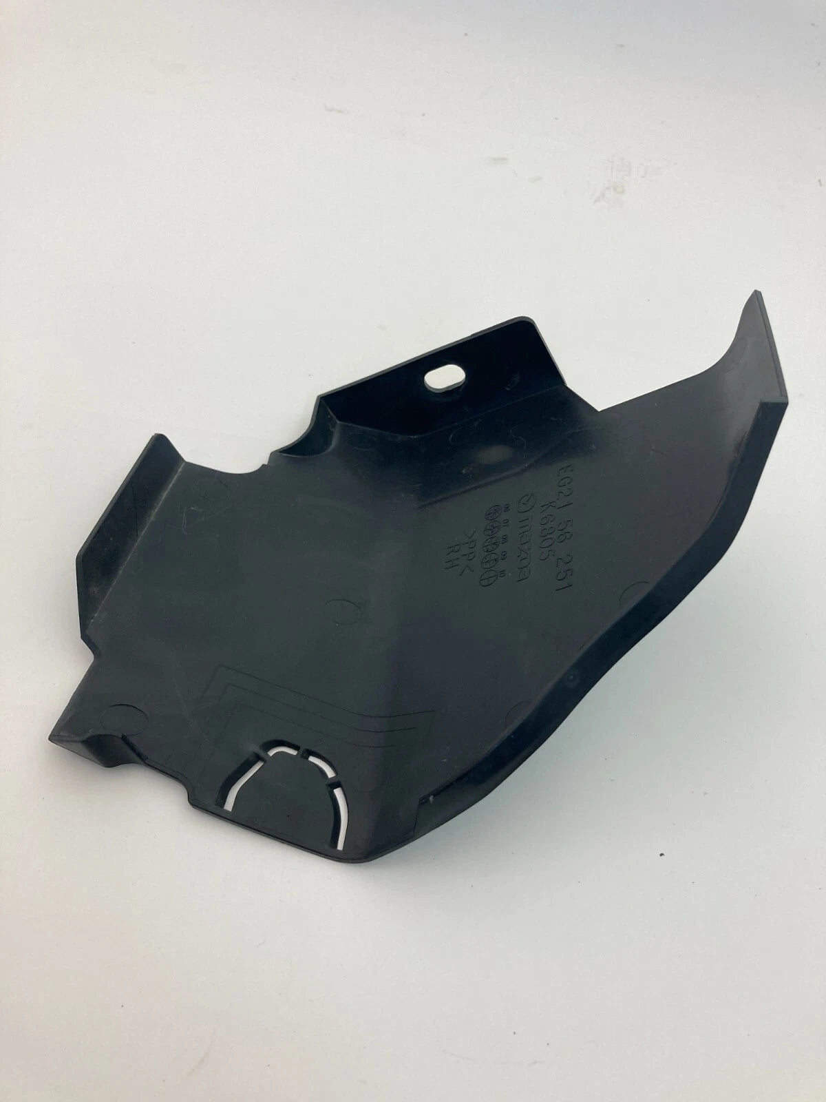 07-09 MAZDA CX-7 RIGHT SIDE CORE RADIATOR SUPPORT SIDE SEAL PLATE EG2156251 OEM