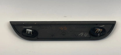 2005-2011 CADILLAC STS REAR RIGHT SIDE DOOR SILL SCUFF STEP PLATE TRIM 25762034